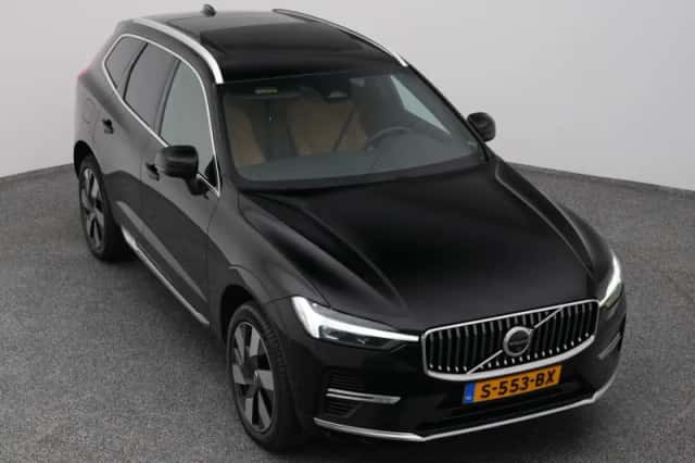 Volvo XC60 (2023) thumbnail 24