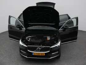 Volvo XC60 (2023) thumbnail 27