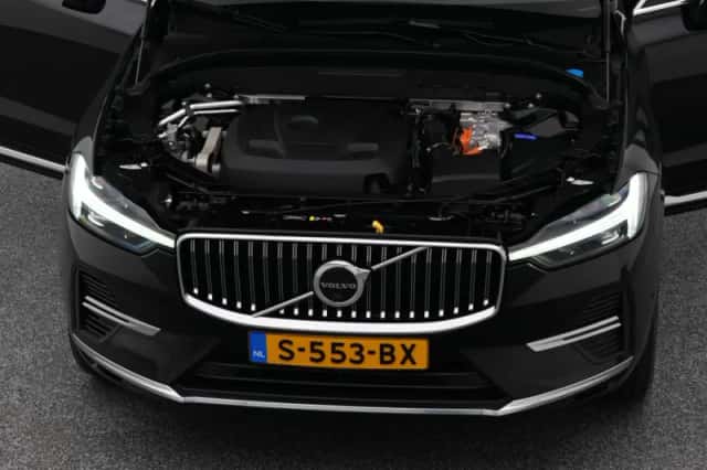 Volvo XC60 (2023) thumbnail 31