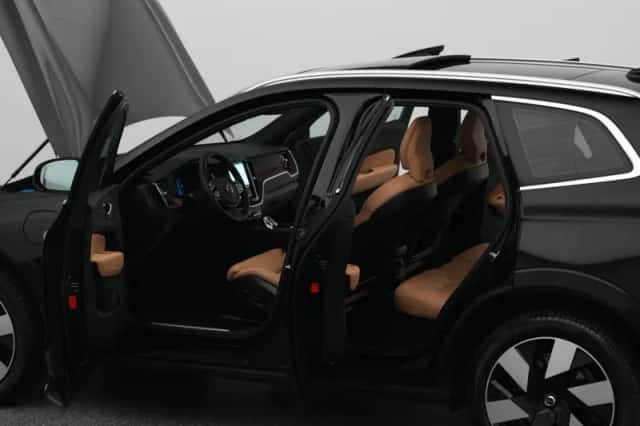 Volvo XC60 (2023) thumbnail 33