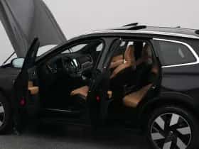 Volvo XC60 (2023) thumbnail 33