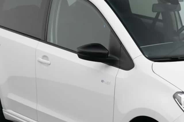 Volkswagen E-Up! (2020) thumbnail 24