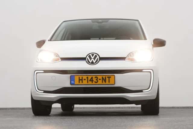 Volkswagen E-Up! (2020) thumbnail 36
