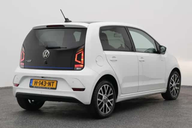 Volkswagen E-Up! (2020) thumbnail 7