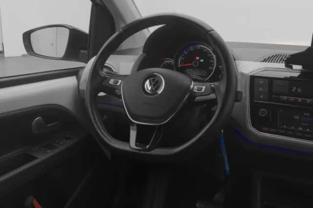 Volkswagen E-Up! (2020) thumbnail 8