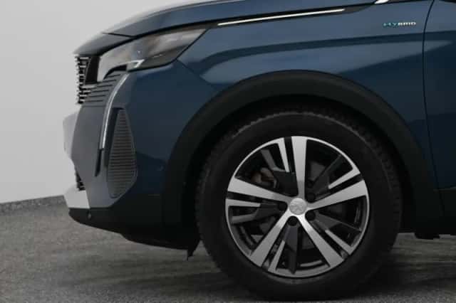Peugeot 3008 (2021) thumbnail 21