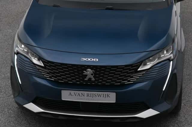 Peugeot 3008 (2021) thumbnail 30