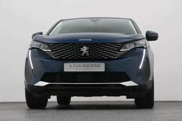 Peugeot 3008 (2021) thumbnail 35