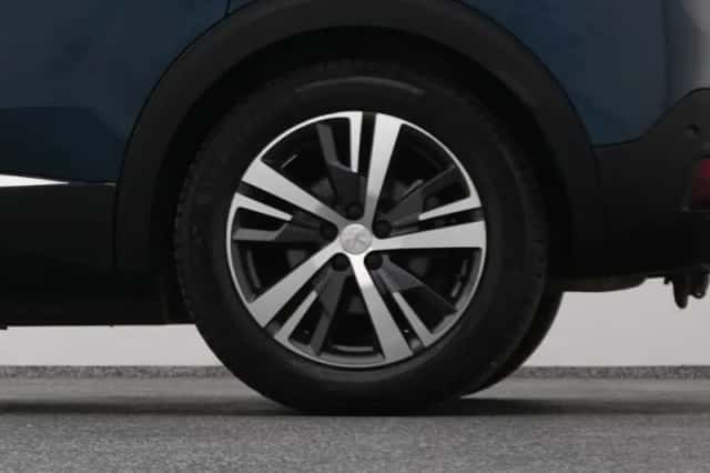 Peugeot 3008 (2021) thumbnail 40