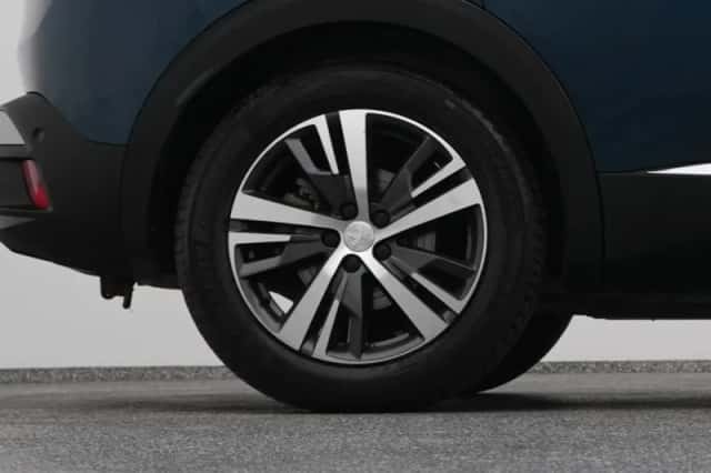 Peugeot 3008 (2021) thumbnail 41