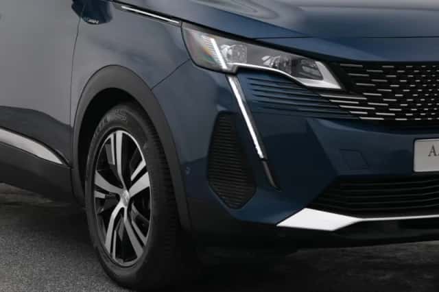 Peugeot 3008 (2022) thumbnail 17