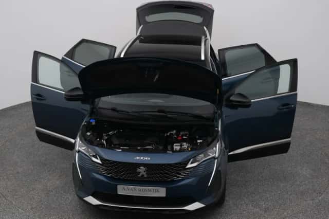Peugeot 3008 (2022) thumbnail 27
