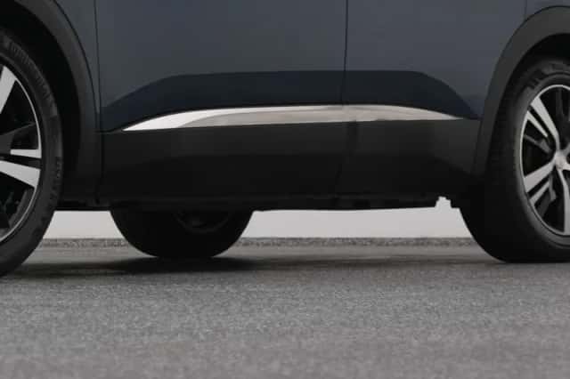 Peugeot 3008 (2022) thumbnail 37