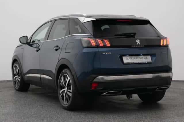 Peugeot 3008 (2022) thumbnail 5