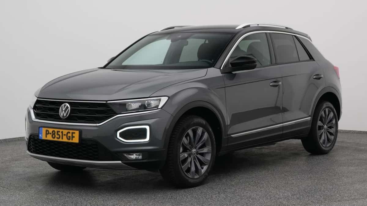 Volkswagen T-Roc (2022) — foto 1