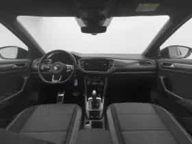 Volkswagen T-Roc thumbnail 3