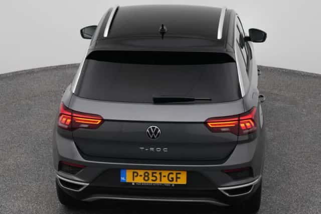 Volkswagen T-Roc (2022) thumbnail 28