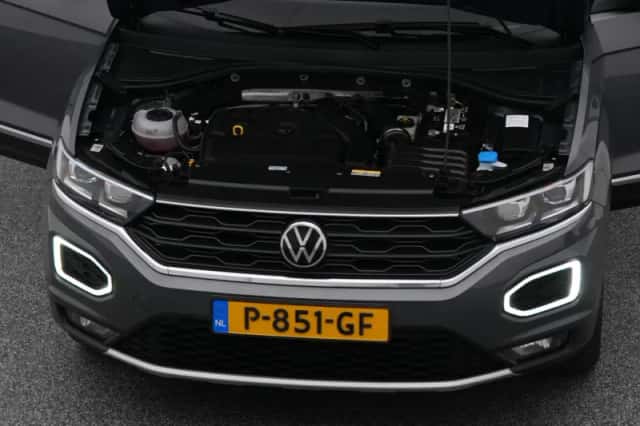Volkswagen T-Roc (2022) thumbnail 31