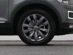 Volkswagen T-Roc (2022) thumbnail 42