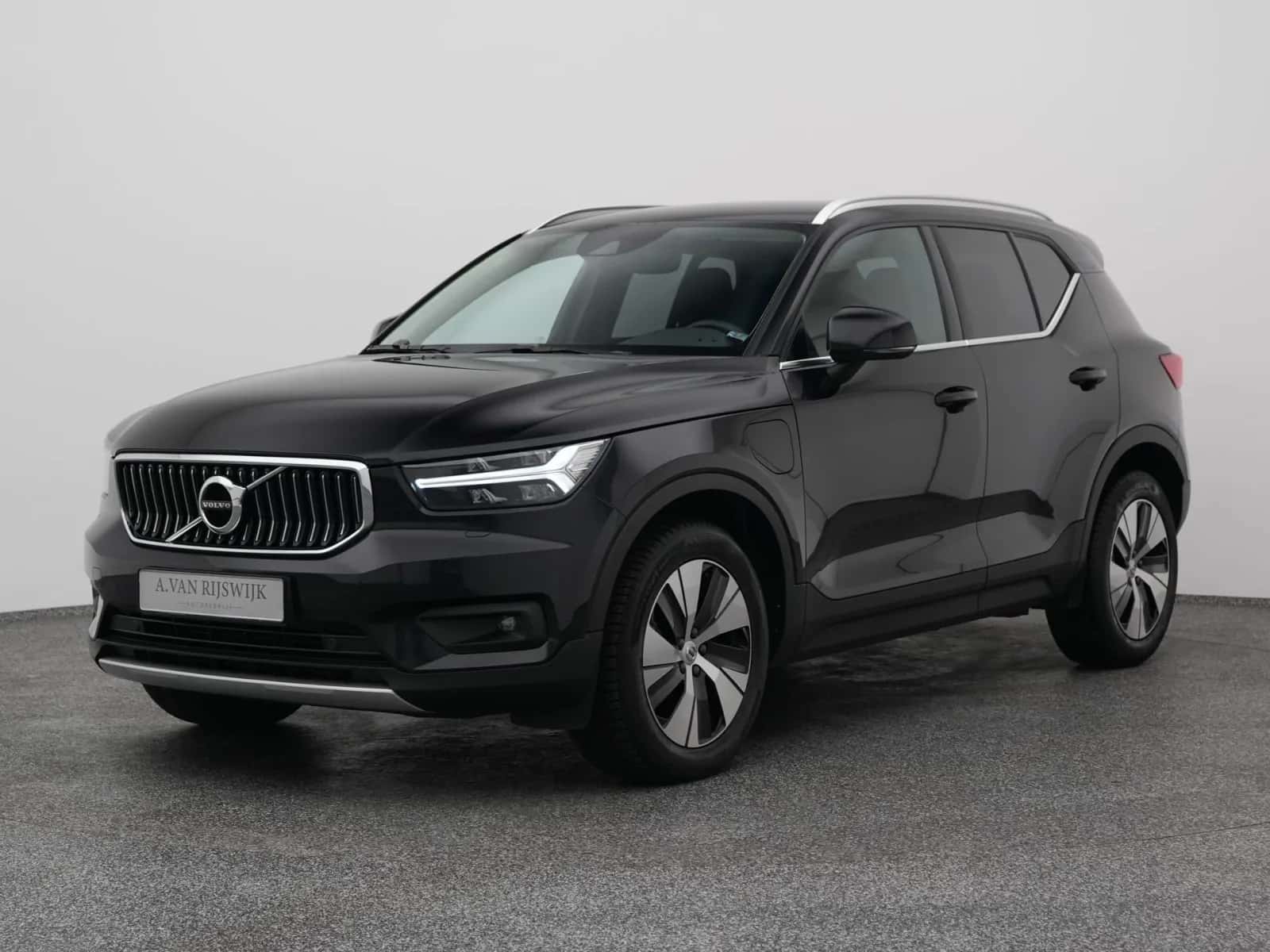 Volvo XC40 (2022) — foto 1