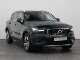 Volvo XC40 (2022) thumbnail 2