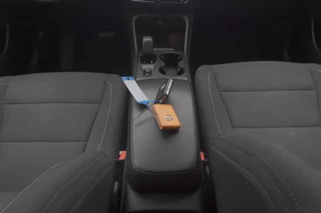 Volvo XC40 (2022) thumbnail 12