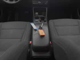 Volvo XC40 (2022) thumbnail 12