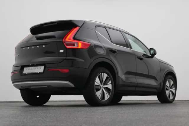 Volvo XC40 (2022) thumbnail 16