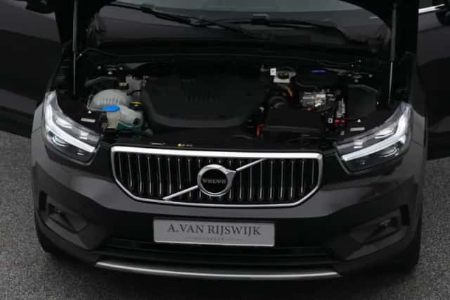 Volvo XC40 (2022) thumbnail 31