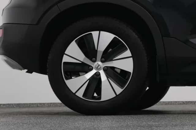 Volvo XC40 (2022) thumbnail 41