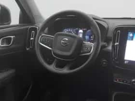 Volvo XC40 (2022) thumbnail 7