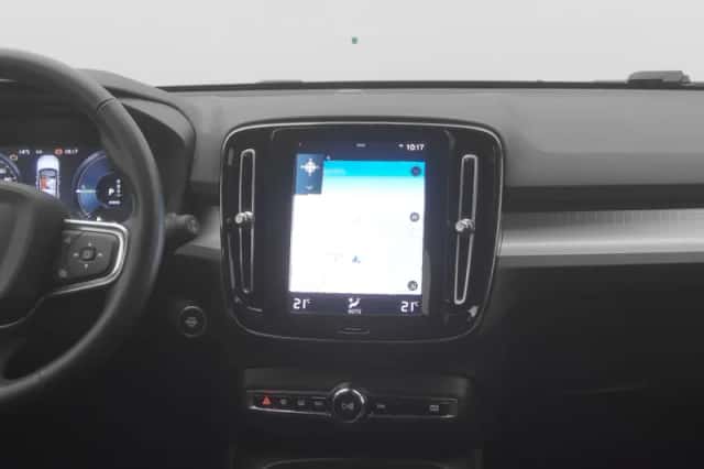 Volvo XC40 (2022) thumbnail 8