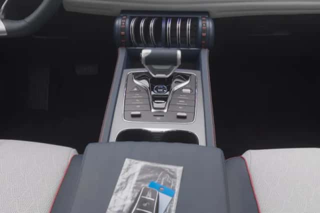 BYD Atto (2024) thumbnail 13