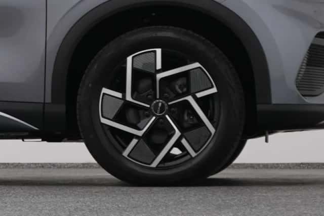 BYD Atto (2024) thumbnail 43