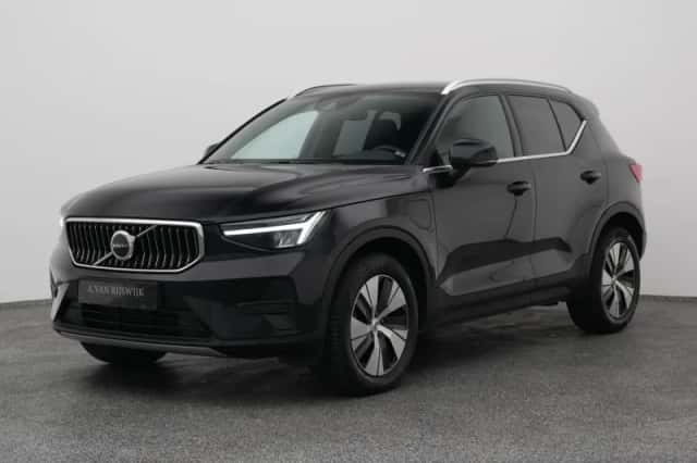 Volvo XC40 (2023) thumbnail 1
