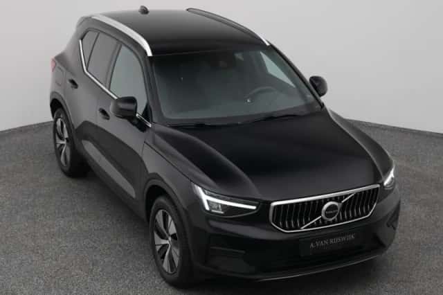 Volvo XC40 (2023) thumbnail 24