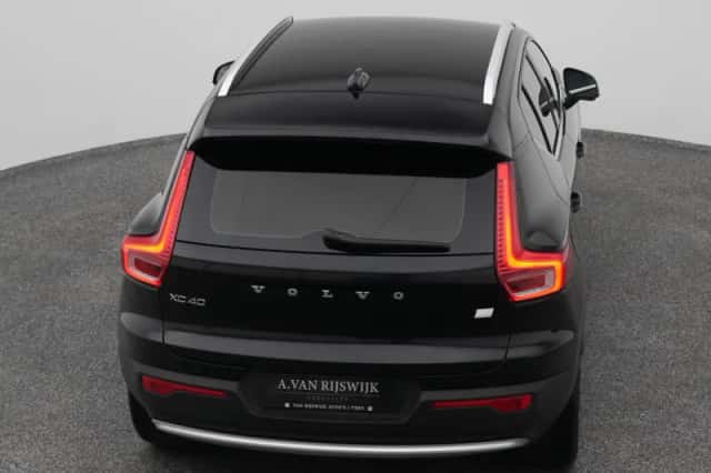 Volvo XC40 (2023) thumbnail 28
