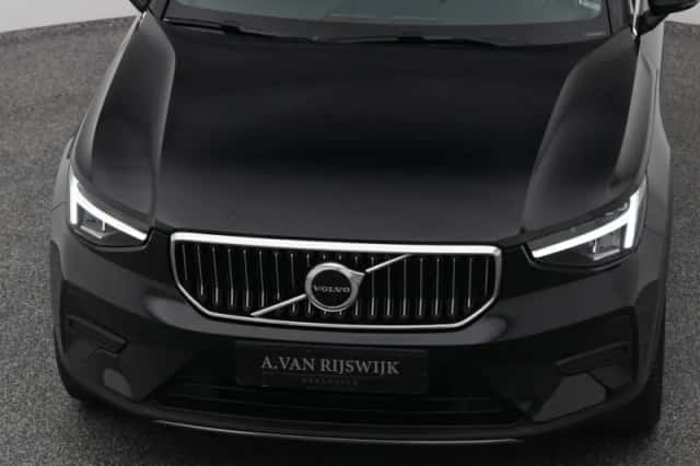 Volvo XC40 (2023) thumbnail 30
