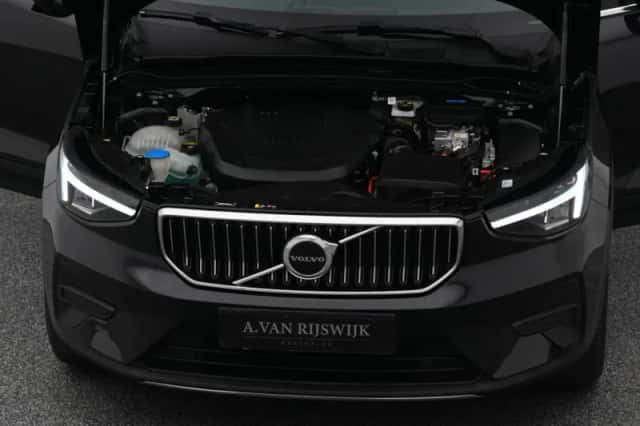 Volvo XC40 (2023) thumbnail 31
