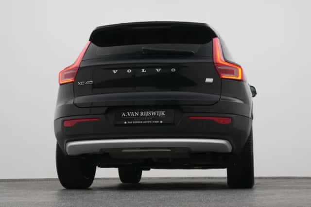Volvo XC40 (2023) thumbnail 36