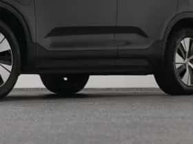 Volvo XC40 (2023) thumbnail 37