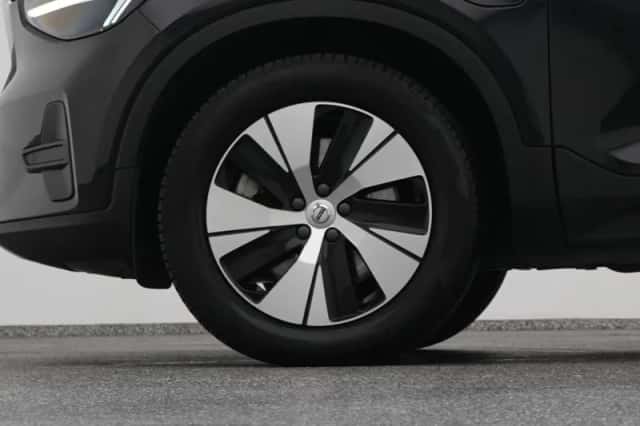 Volvo XC40 (2023) thumbnail 39
