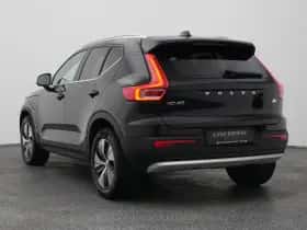 Volvo XC40 (2023) thumbnail 5