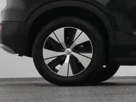 Volvo XC40 (2023) thumbnail 41