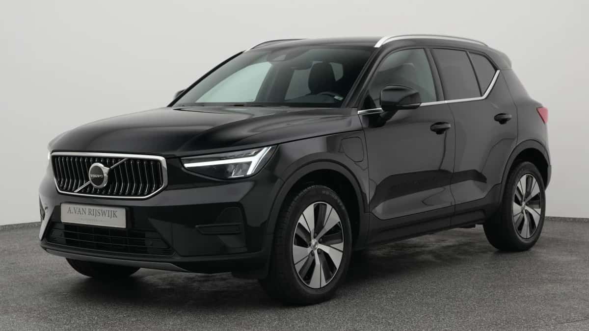 Volvo XC40 (2022) — foto 1