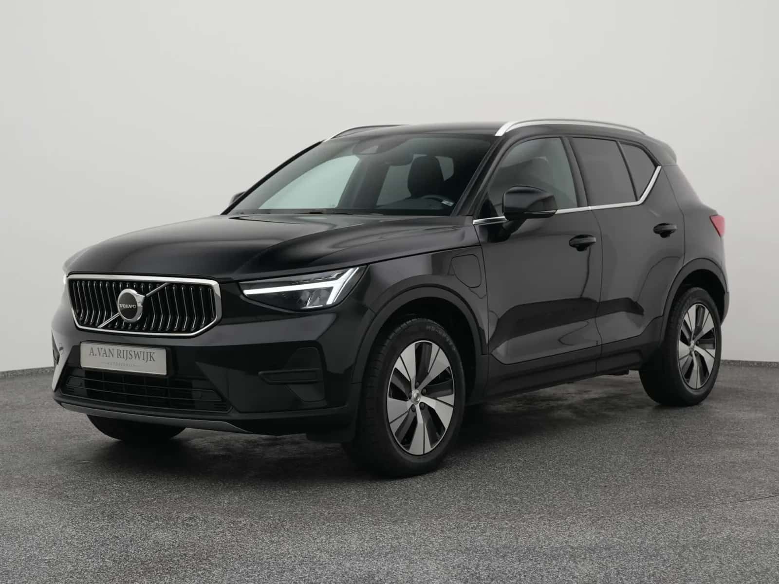 Volvo XC40 (2022) — foto 1