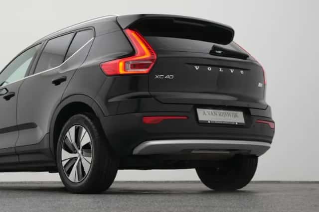 Volvo XC40 (2022) thumbnail 22