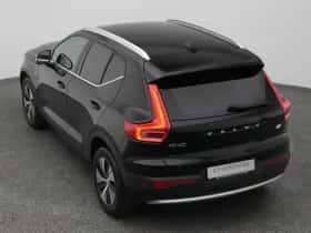 Volvo XC40 (2022) thumbnail 25