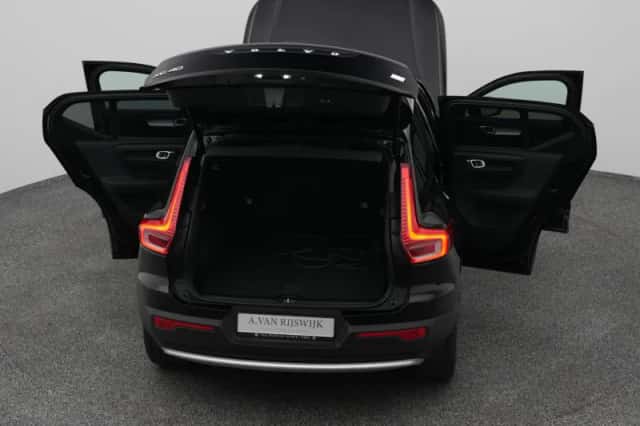 Volvo XC40 (2022) thumbnail 29