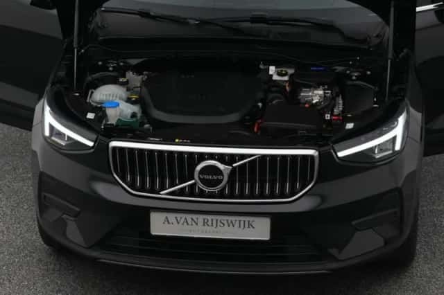 Volvo XC40 (2022) thumbnail 31
